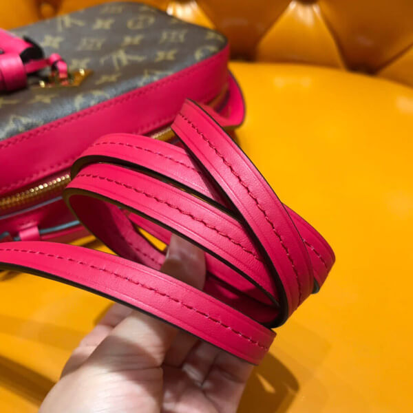 サントンジュ 偽物 ルイヴィトン ショルダーバッグ スーパーコピー  カーフレザー M43557